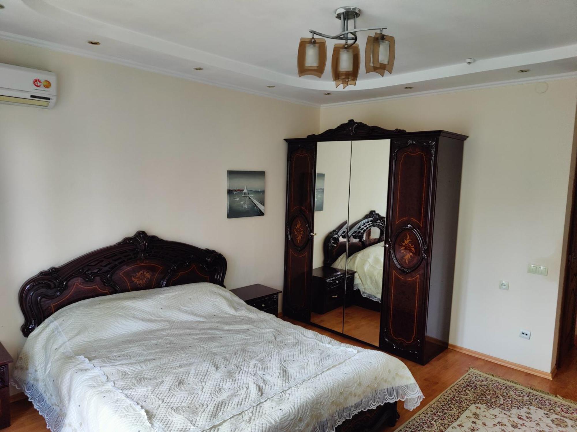 Улица Гоголя 2 Апартаменты 180 Метров Almaty Exterior photo